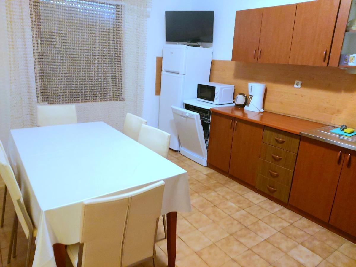 Apartman Arija-Pino Vodice Exterior foto