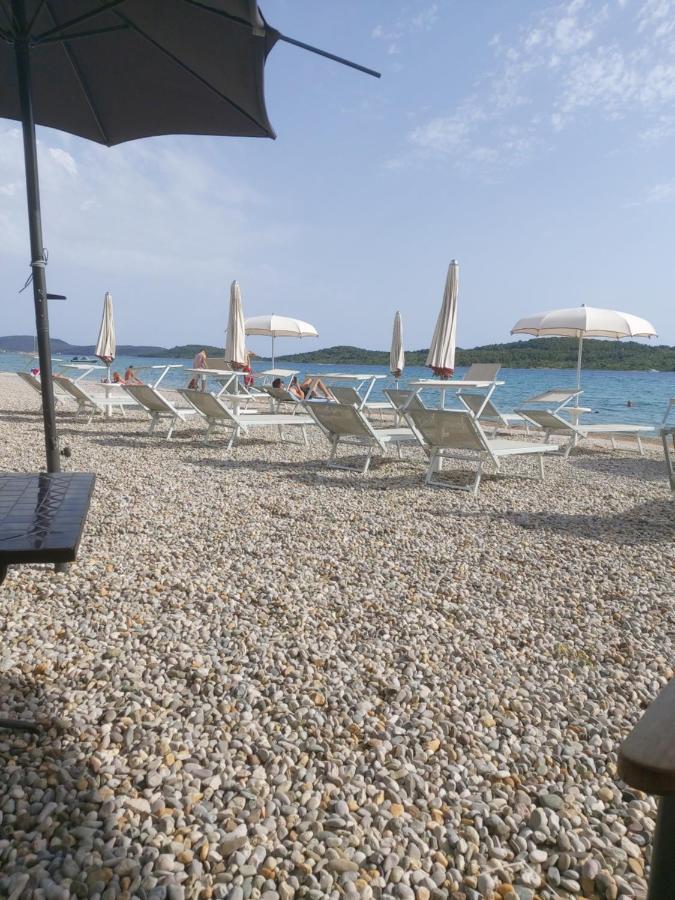 Apartman Arija-Pino Vodice Exterior foto