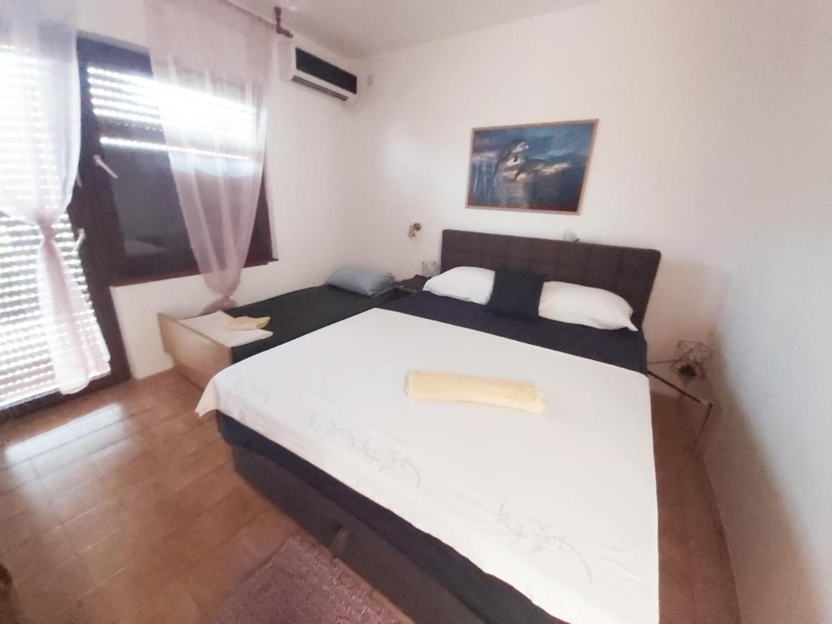 Apartman Arija-Pino Vodice Quarto foto